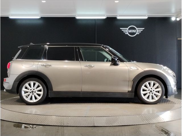 BMW BMW MINI COOPER SD CLUBMAN 2019