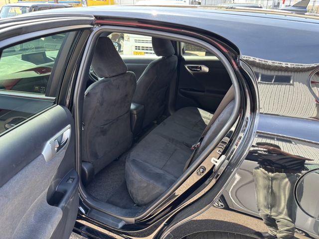 TOYOTA LEXUS CT200h 2012