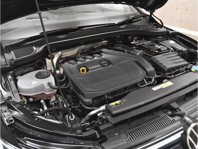 VOLKSWAGEN VOLKSWAGEN GOLF 2023