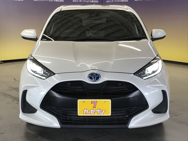 TOYOTA YARIS HYBRID 2020
