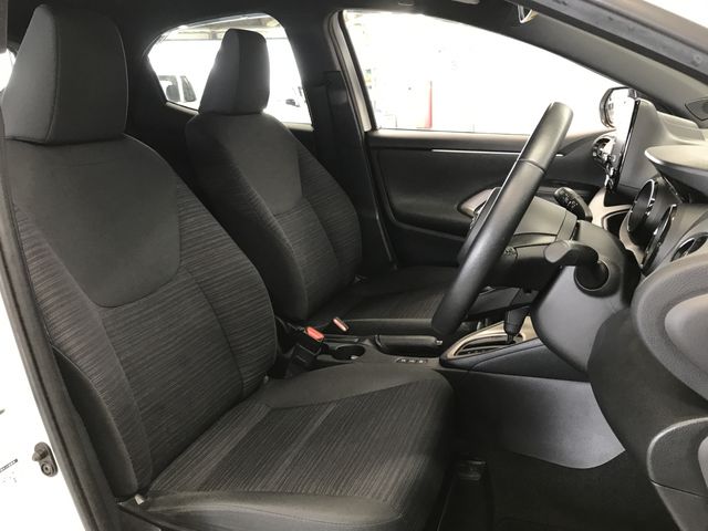 TOYOTA YARIS HYBRID 2020