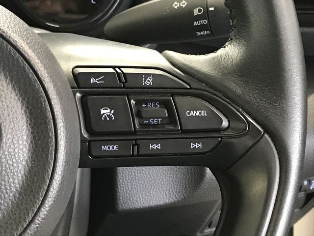 TOYOTA YARIS HYBRID 2020