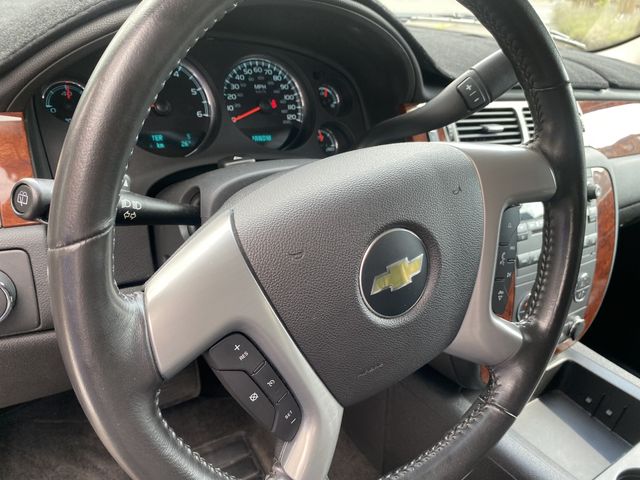 CHEVROLET CHEVROLET SUBURBAN 2012