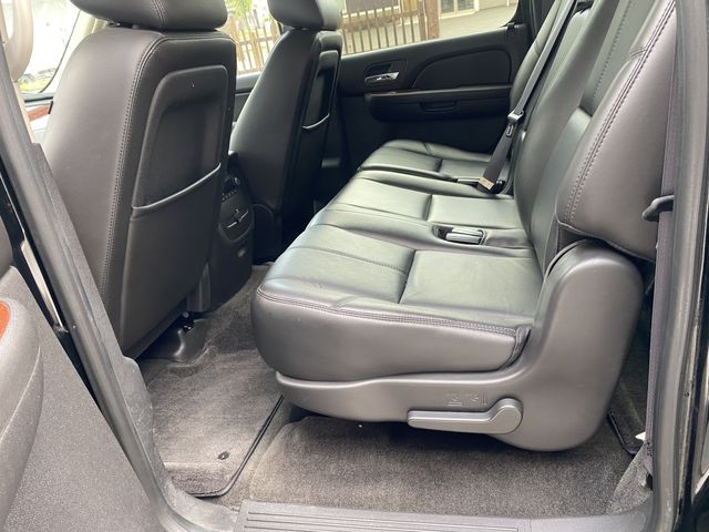 CHEVROLET CHEVROLET SUBURBAN 2012