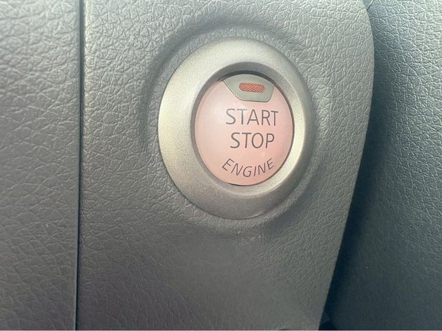 NISSAN NV350 CARAVAN 4WD 2015