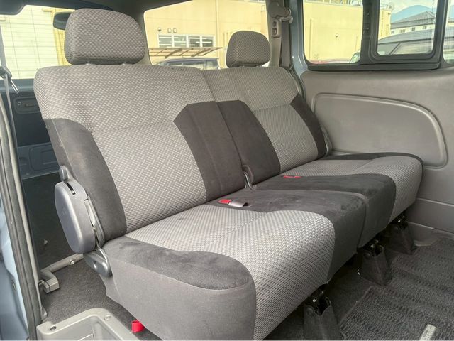 NISSAN NV350 CARAVAN 4WD 2015