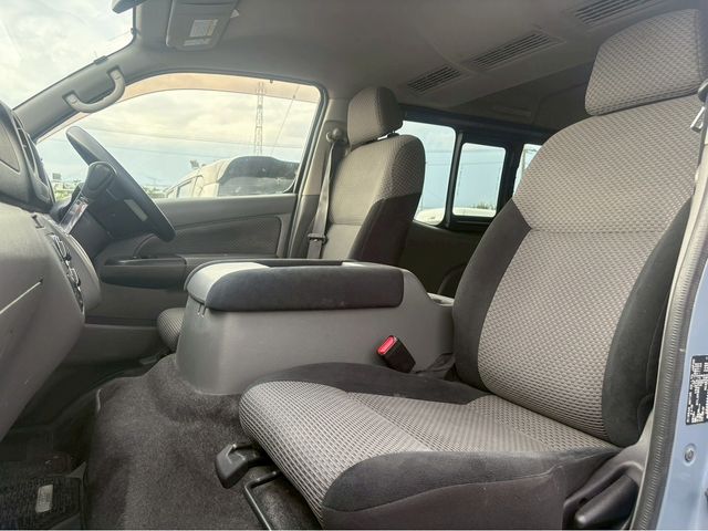 NISSAN NV350 CARAVAN 4WD 2015