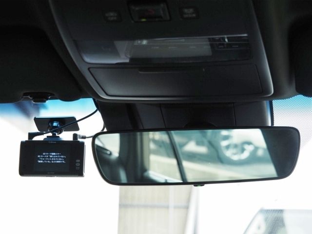 TOYOTA CROWN sedan hybrid 2022