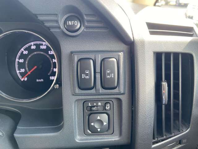 MITSUBISHI DELICA D:5 4WD 2018