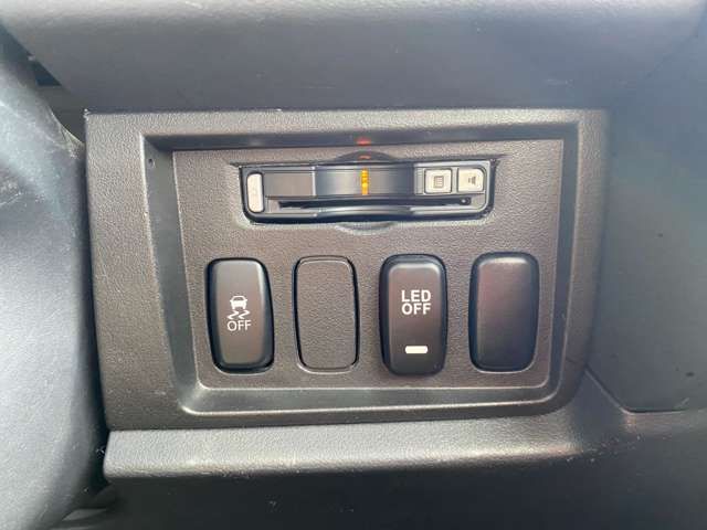 MITSUBISHI DELICA D:5 4WD 2018