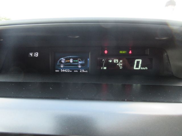 TOYOTA PRIUS Alpha 2018