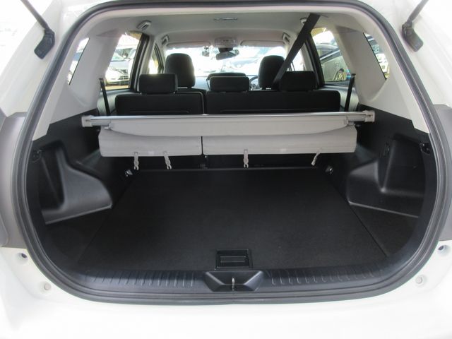 TOYOTA PRIUS Alpha 2018