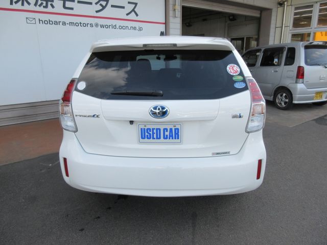 TOYOTA PRIUS Alpha 2018