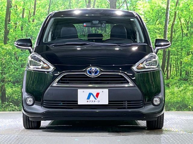 TOYOTA SIENTA HYBRID 2018