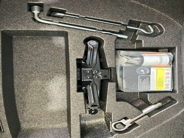 MAZDA DEMIO 4WD 2019