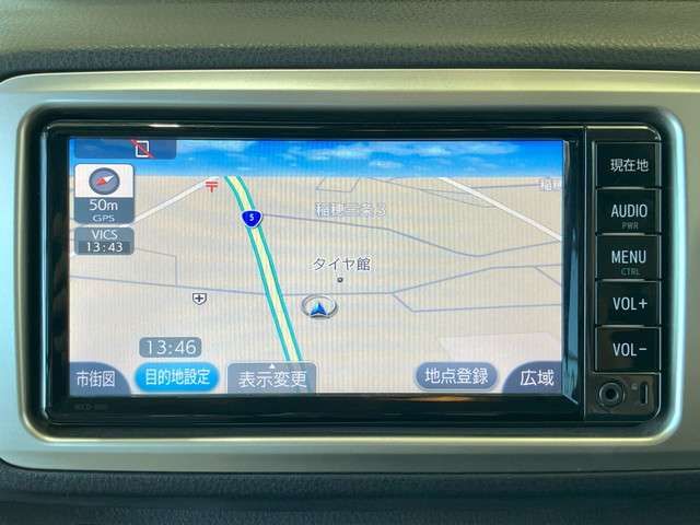 TOYOTA VITZ  4WD 2016