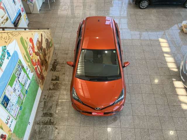 TOYOTA VITZ  4WD 2016