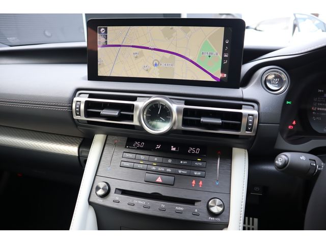 TOYOTA LEXUS RC300 2024