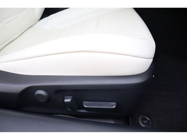 TOYOTA LEXUS RC300 2024