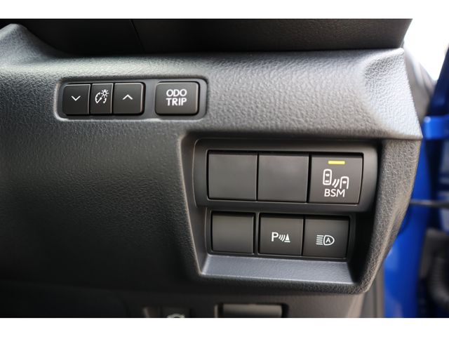 TOYOTA LEXUS RC300 2024