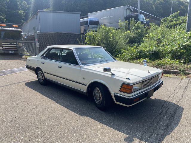 NISSAN ????? 1982