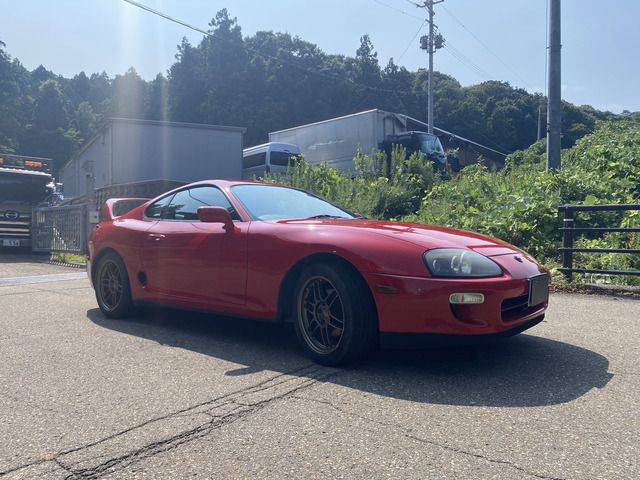 TOYOTA SUPRA 2002