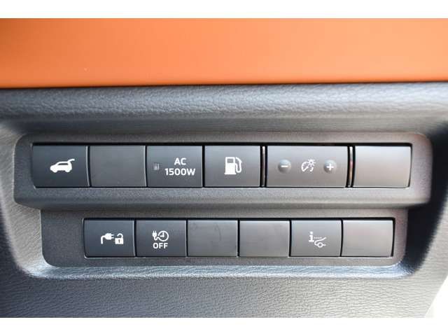 MITSUBISHI OUTLANDER PHEV 2024