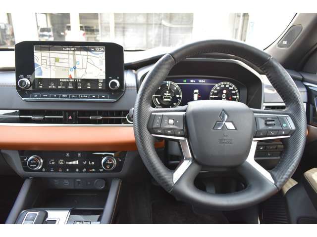 MITSUBISHI OUTLANDER PHEV 2024