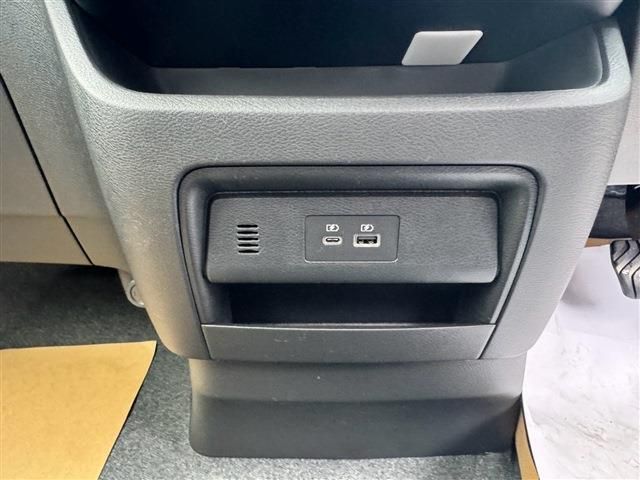 NISSAN SERENA  WG 2025