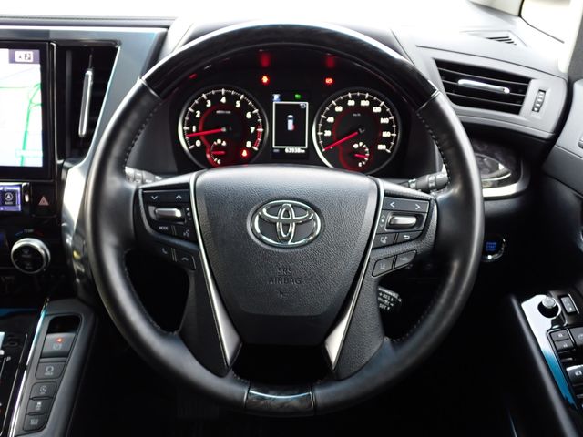 TOYOTA ALPHARD 4WD 2018