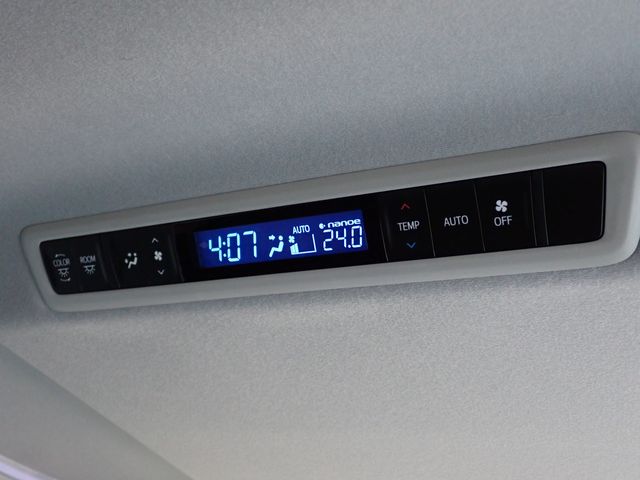 TOYOTA ALPHARD 4WD 2018