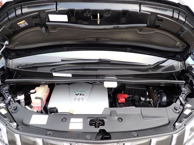 TOYOTA ALPHARD 4WD 2018