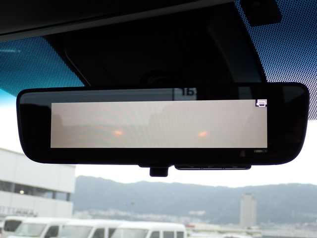 TOYOTA ALPHARD 4WD 2018