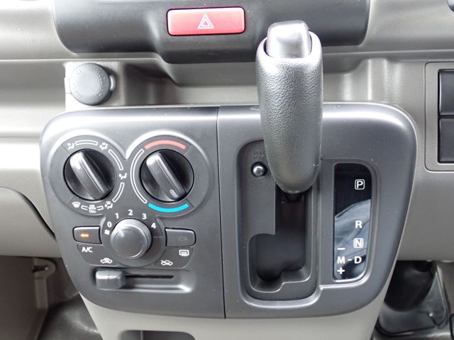 NISSAN NV100 CLIPPER 2019