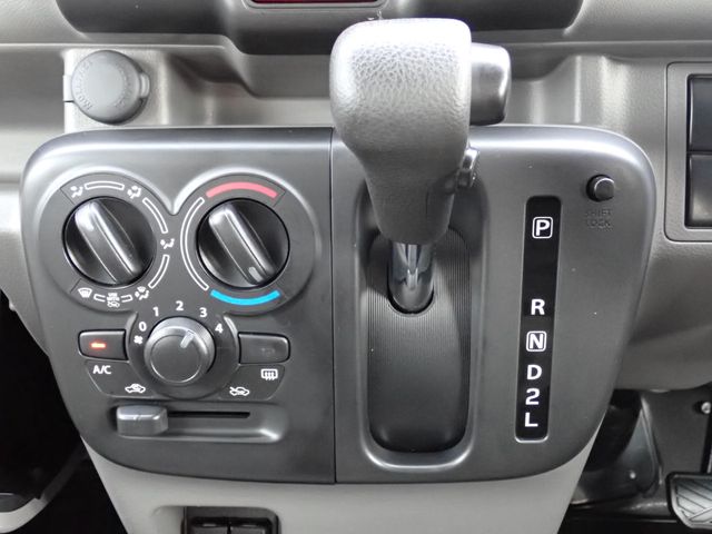 NISSAN NV100 CLIPPER 2024