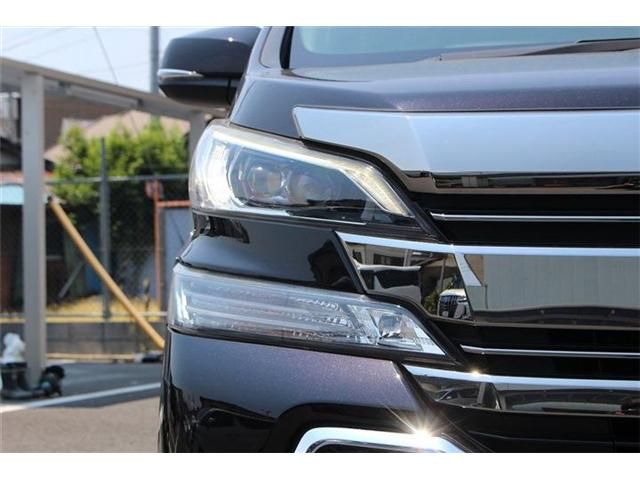 TOYOTA VELLFIRE 2015