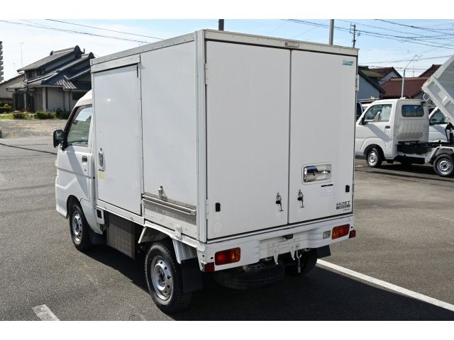 DAIHATSU HIJET truck 2014