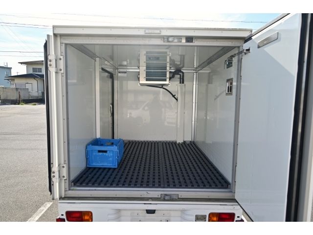 DAIHATSU HIJET truck 2014