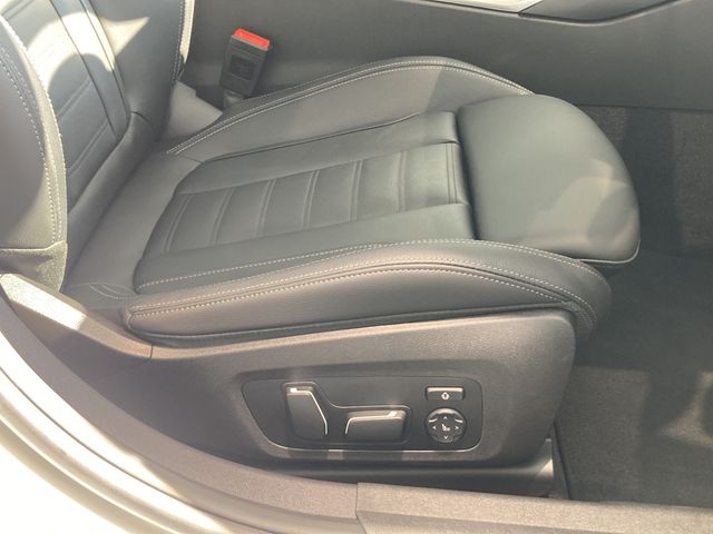 BMW BMW 3series sedan 2024