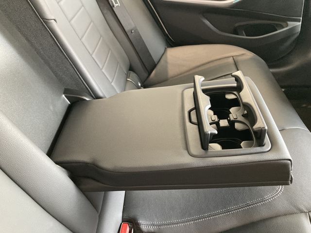 BMW BMW 3series sedan 2024