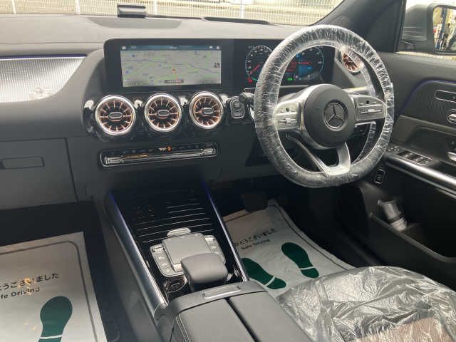 MERCEDES BENZ MERCEDES BENZ EQA 2021