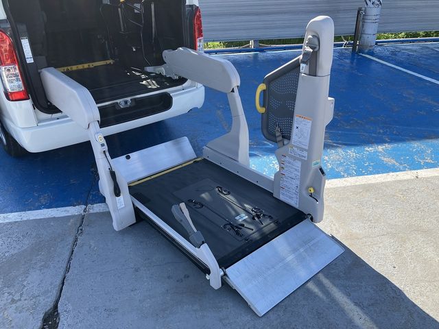 TOYOTA REGIUSACE van 4WD 2020