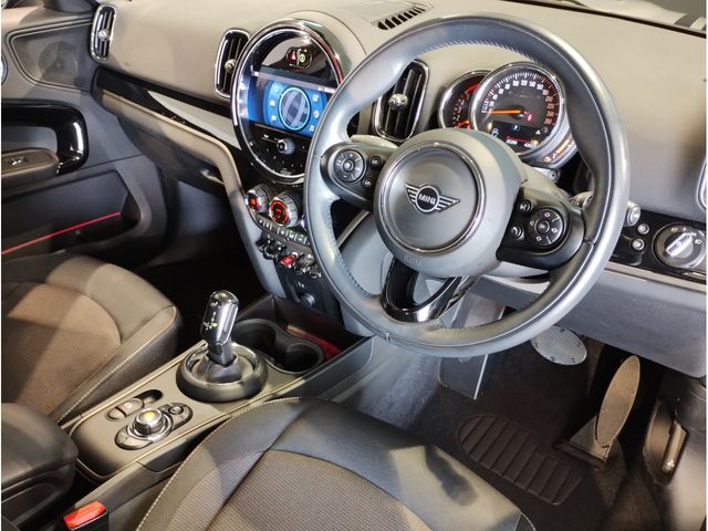 BMW MINI COOPER D CROSSOVER 2021