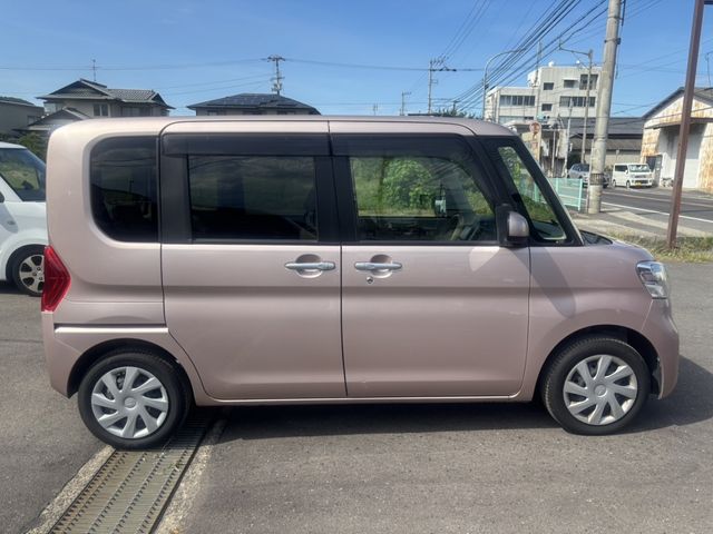 DAIHATSU TANTO 2014