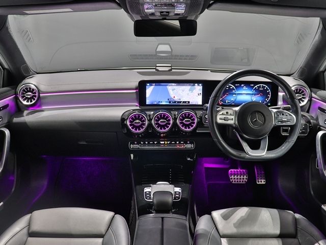 MERCEDES BENZ MERCEDES BENZ A class sedan 2020