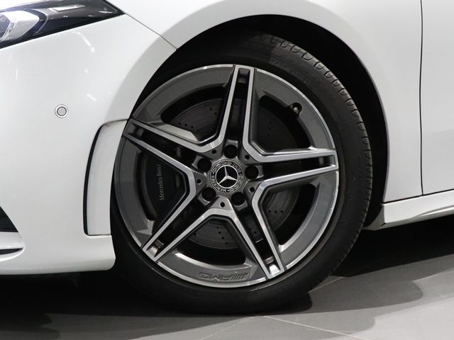 MERCEDES BENZ MERCEDES BENZ A class sedan 2020