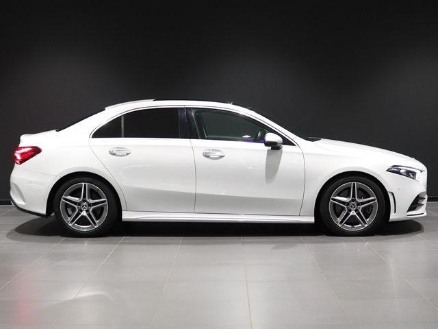 MERCEDES BENZ MERCEDES BENZ A class sedan 2020