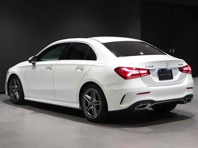 MERCEDES BENZ MERCEDES BENZ A class sedan 2020