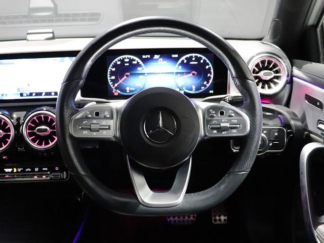 MERCEDES BENZ MERCEDES BENZ A class sedan 2020