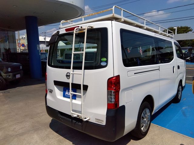 NISSAN NV350 CARAVAN 2018